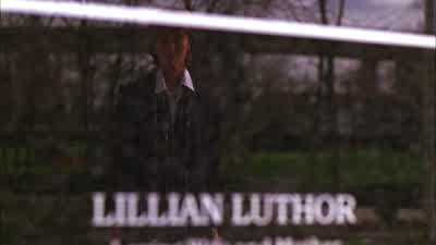 What are you doing here? - Smallville