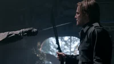What are you doing? - Arrow
