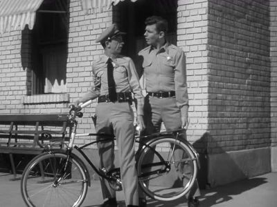 WHAT ARE YOU DOING? - The Andy Griffith Show