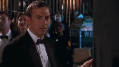 - What are you doing there? - The Bodyguard