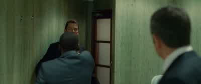 - What are you... - Johnny English Reborn