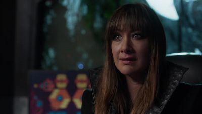 What are you? - Supergirl