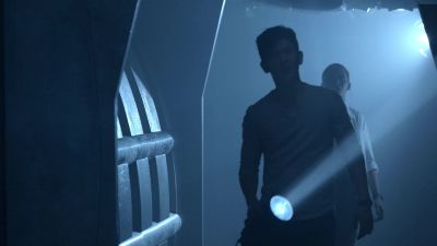 WHAT ARE YOU SEEING, SIMON? - FlashForward