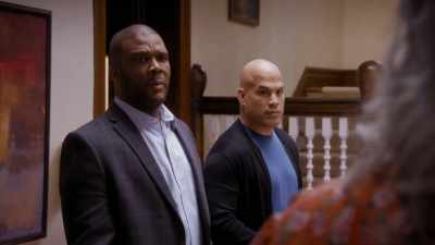 - What?
- Brian, - Boo 2! A Madea Halloween