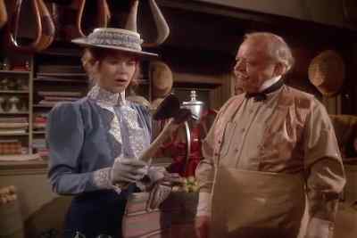 What can I do
for you today,
Miss Lizzie? - The Legend of Lizzie Borden