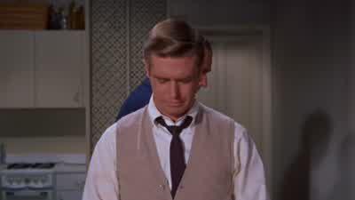 What can one do? - Breakfast at Tiffany's