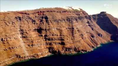 ..what cursed Minoan civilisation - Curse of the Ancients with Alice Roberts