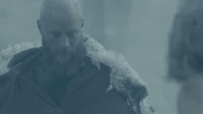 - What did she die of? - Vikings