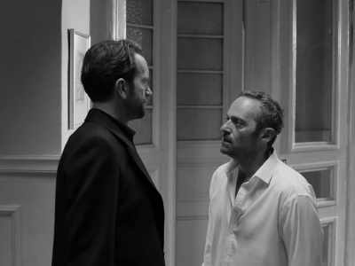 - What did you do to her?
- I didn't do anything. She left. - Cold War