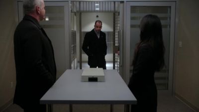 What did you find out
at the herbalist? - Elementary