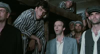 - What did he say? - Life Is Beautiful