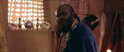 - What did you just say?
- I didn't say anything. - Jagun Jagun