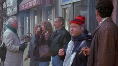 - What, did they kick you out too?
- Yeah, they kicked us all out. - Seinfeld