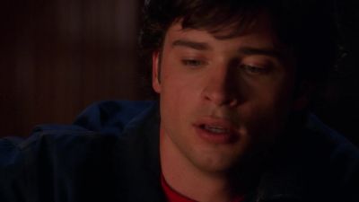 - What did Lex do?
- He didn't do anything. - Smallville