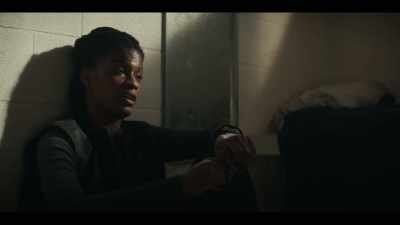 ‐What?
‐Disqualified. - Y: The Last Man