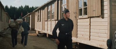 What do you do here by the truck - The Great Escape