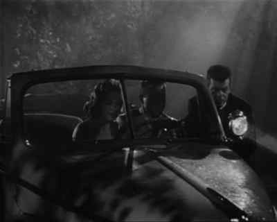 What do we do now ?
Spotlight's getting dimmer. - Invasion of the Saucer-Men