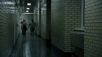 - What do you got?
- Stabbing. Female, early 20s. - The Night Of