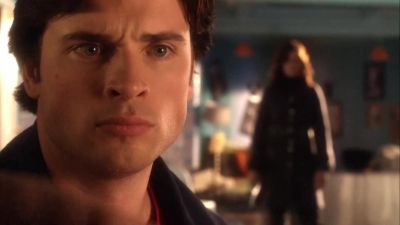 What do you got there, Clark? - Smallville