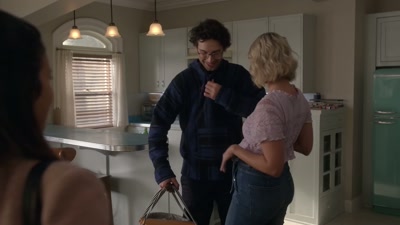 - What do you have in here? Kettlebells?
- No. - Not Dead Yet