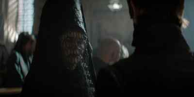 - What do I do?
- I think she just
did it for you. - Dune: Prophecy
