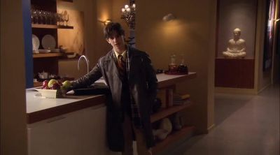 What do you know about someone - Gossip Girl