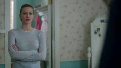 -What do you mean?
-(S|GHS) - Riverdale
