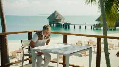 What do you mean? - Love in the Maldives