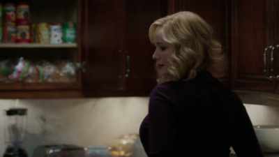 - What do you mean?
- Well, I'm back home. - Good Girls