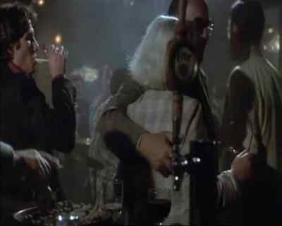 ♪ What they do ♪ - Looking for Mr  Goodbar