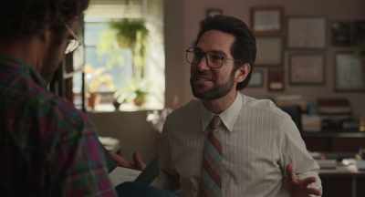 -What do you say?
-A thousand dollars a plate. - The Shrink Next Door