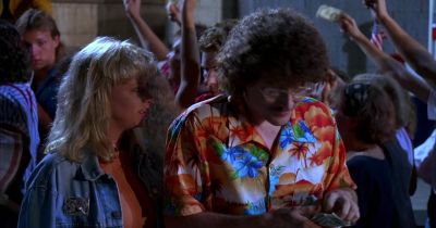 What do you say stranger - UHF