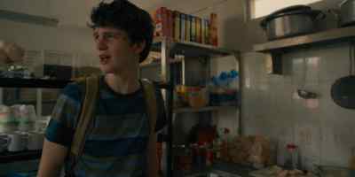- What do you think happened here?
- I don't know. - The Mosquito Coast