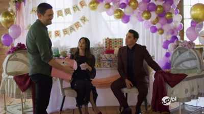 What do you think,
Spaghetti, Donna? - Christmas with a Prince: The Royal Baby
