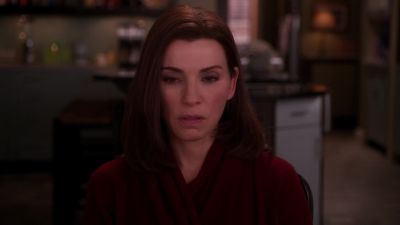 What do you want
in a credit card? - The Good Wife