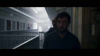 - What do you want?
- It's just that I need to see you now. - The Stronghold