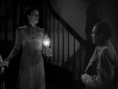 -What do you want?
-l'd like to talk to Dr. Blair. - The Devil Commands