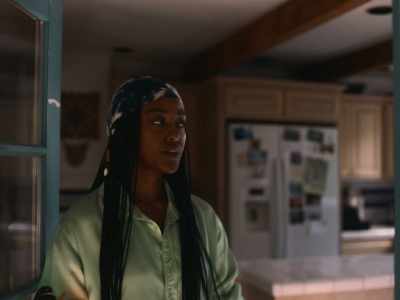 - What do you want?
- Okay. - She Taught Love