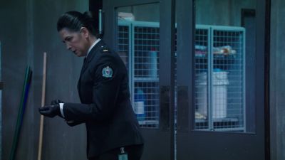 What to do, what
to do, what to do. - Wentworth