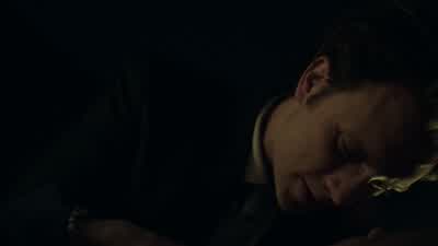 What do you-- get off of me! - Mr. Robot
