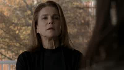 What do you need to talk about, Maggie? - The Walking Dead