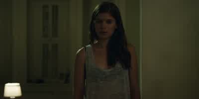 What do you think about when I'm up against the wall? - House of Cards