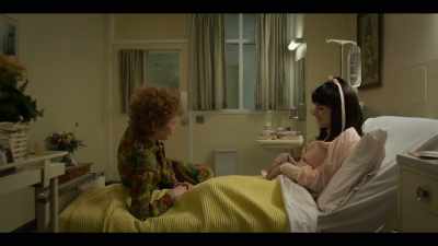 -What does he do?
-He's an actor. - Fosse/Verdon