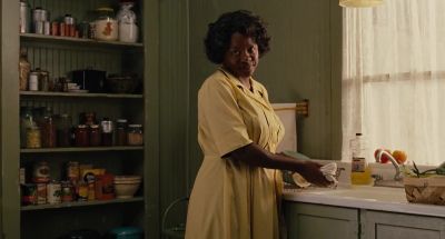 What does it feel like
to raise a white child - The Help