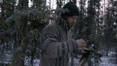 What he does is he
just comes over here, - Life Below Zero: Next Generation