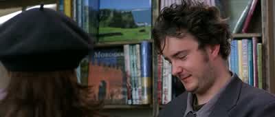 What does it say? - Notting Hill