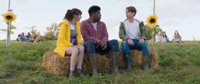 - What does she look like?
- Blonde, I think. - The Festival
