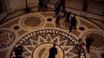 What does that mean?
Leo killed Victor,
but he didn't murder him. - Lie to Me