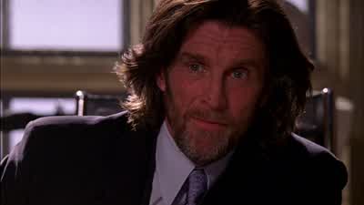 - What does she want? - Smallville