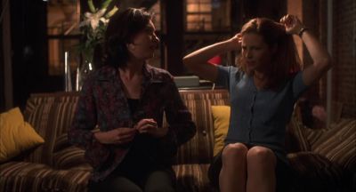 What does your therapist say about all this - Kissing Jessica Stein